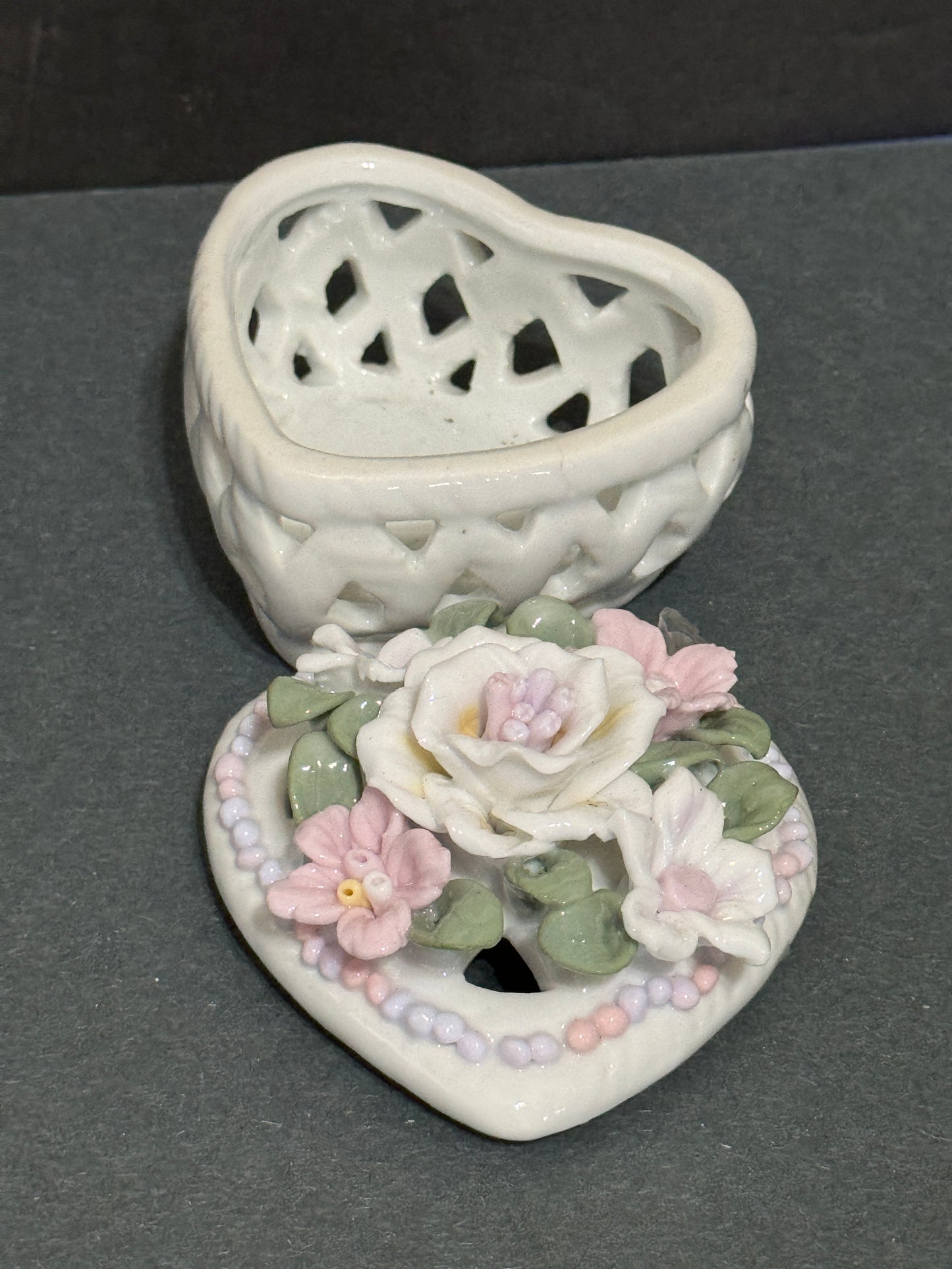 Heart Shaped Porcelain Trinket Box & Flowers - Vintage