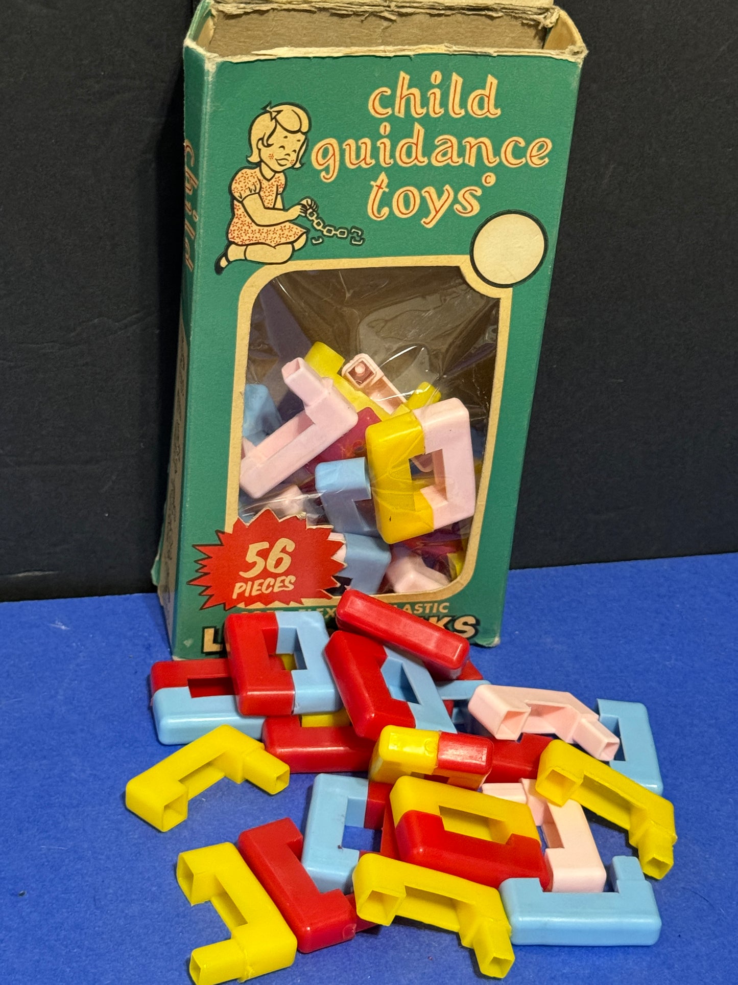 Lots O Links Child Guidance Toys Inc. No. 702 Archer Plastics NY - VINTAGE