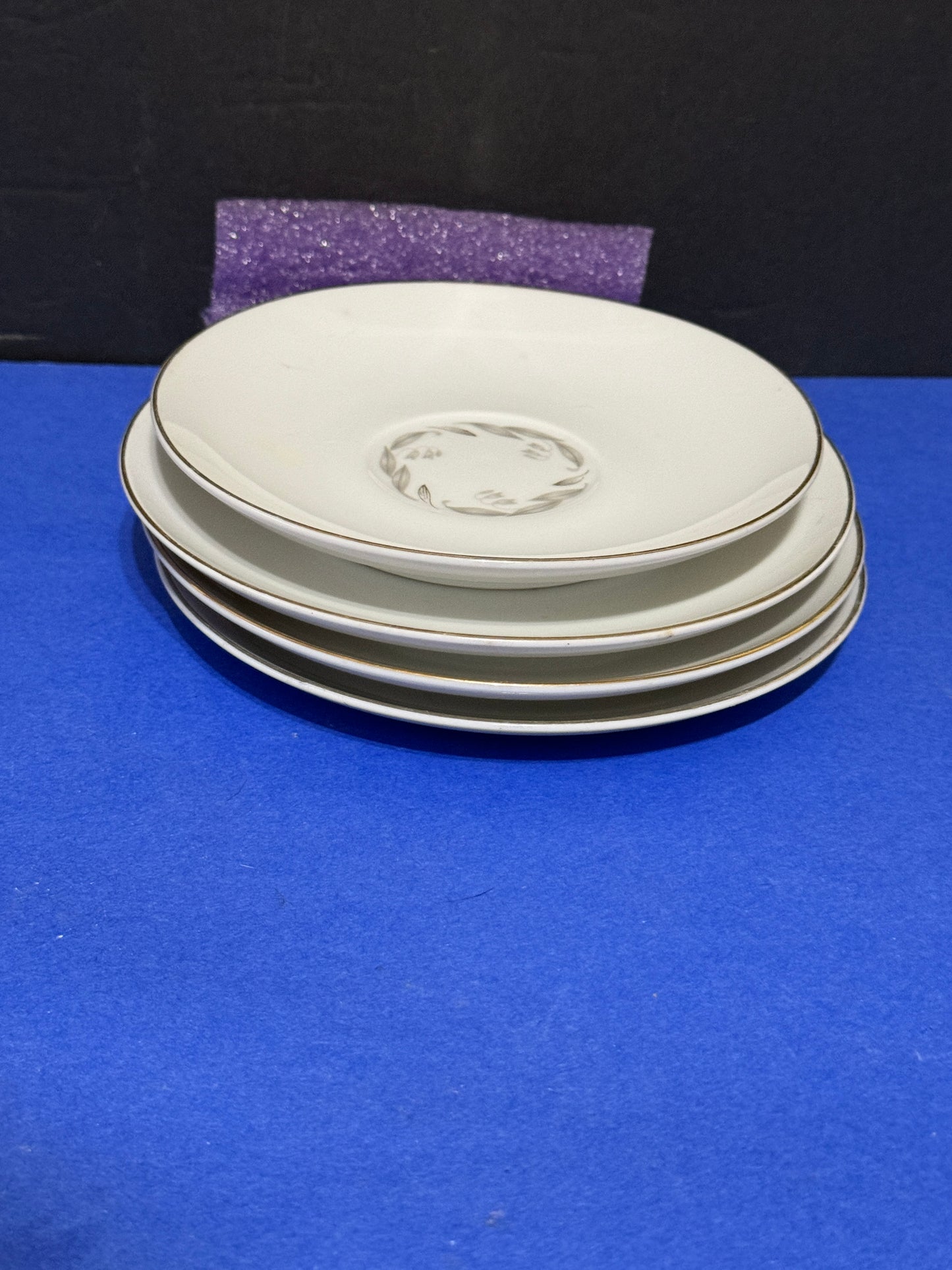 Kaysons Golden Fantasy Plates (Lot of 4) White Silver and Gold - VINTAGE