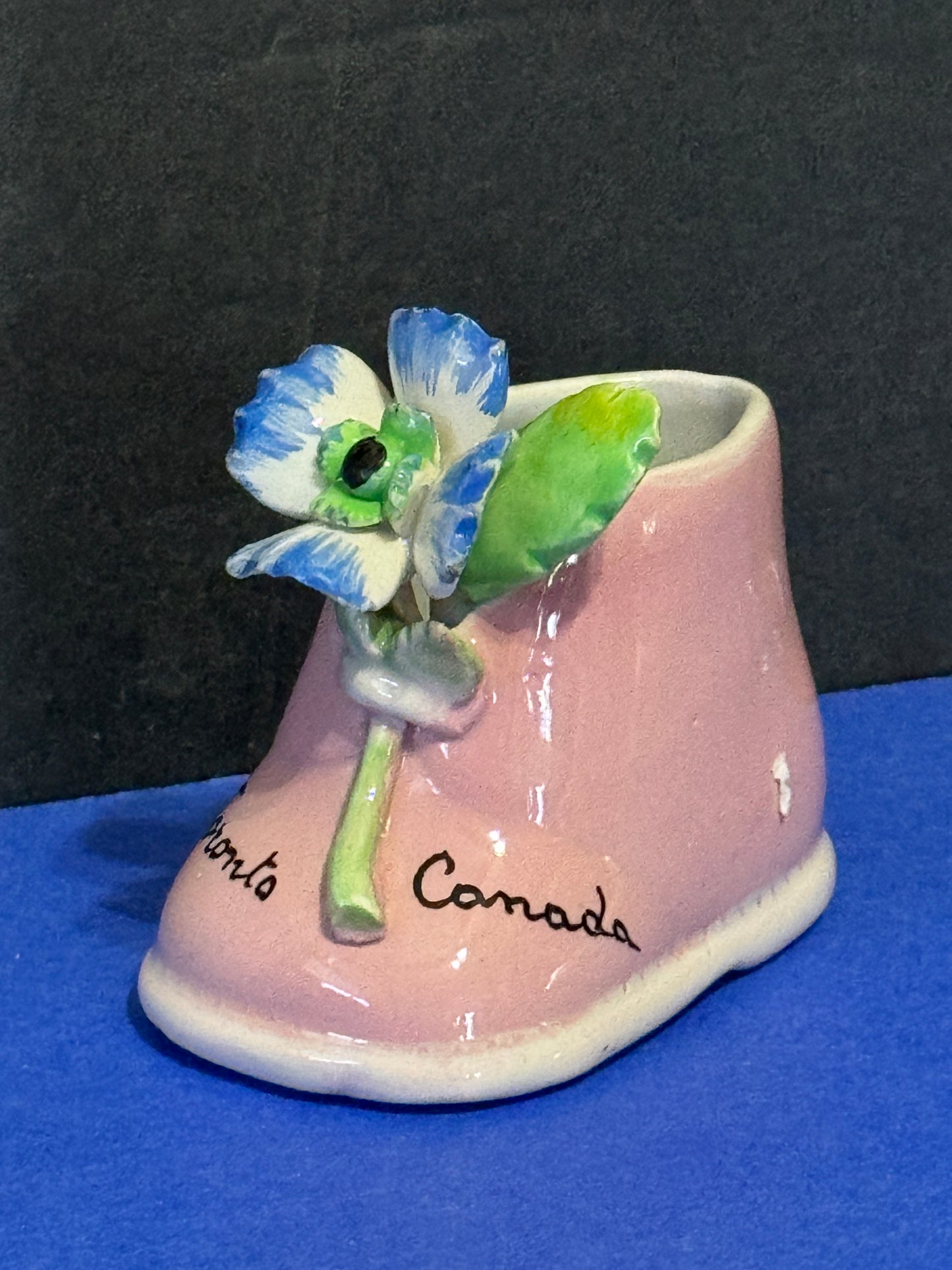 Pink Shoe Blue Flower Miniature Planter Canada - VINTAGE