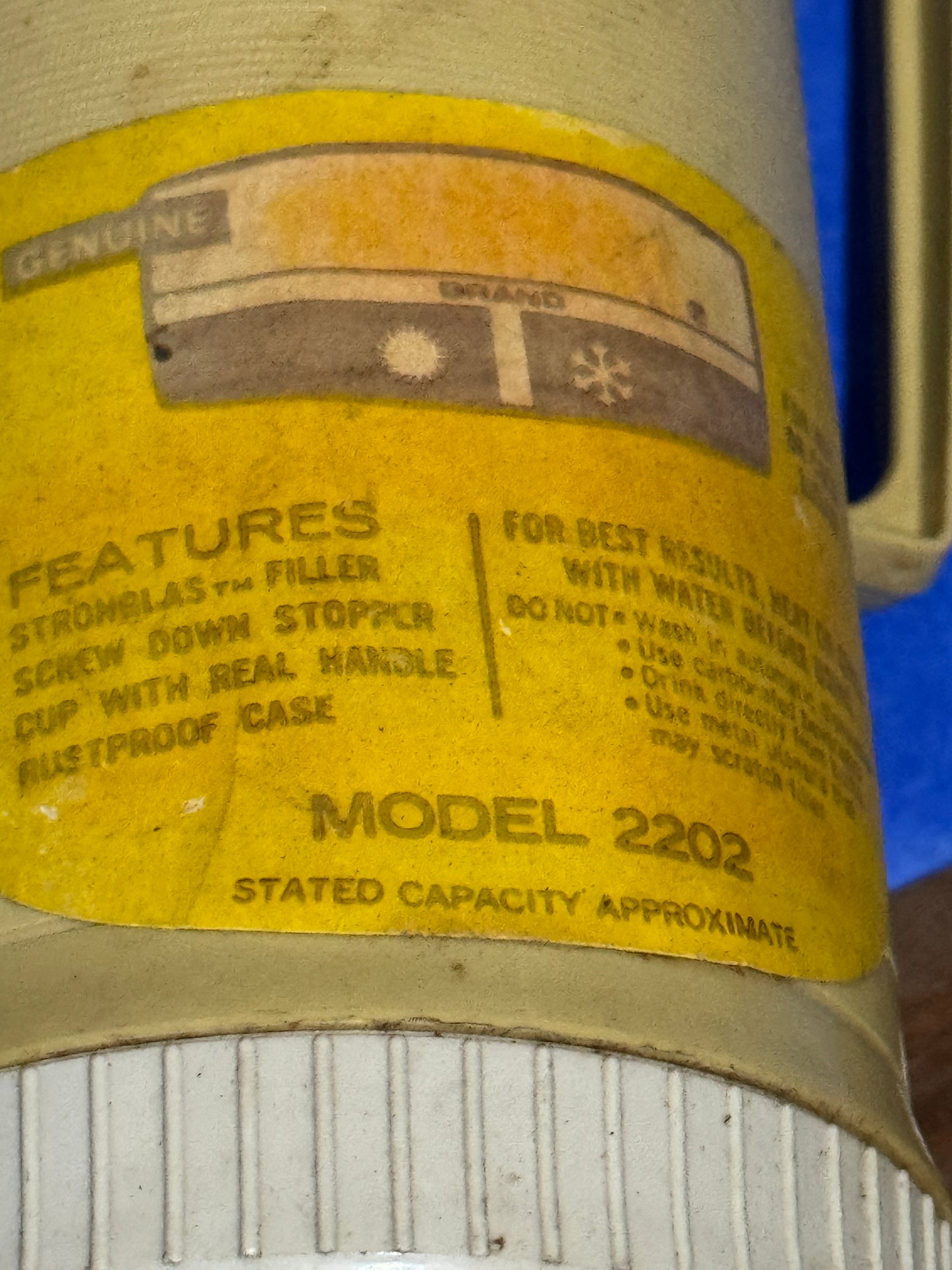 Thermos Vacuum Pint #2202 America Thermos Products - Vintage