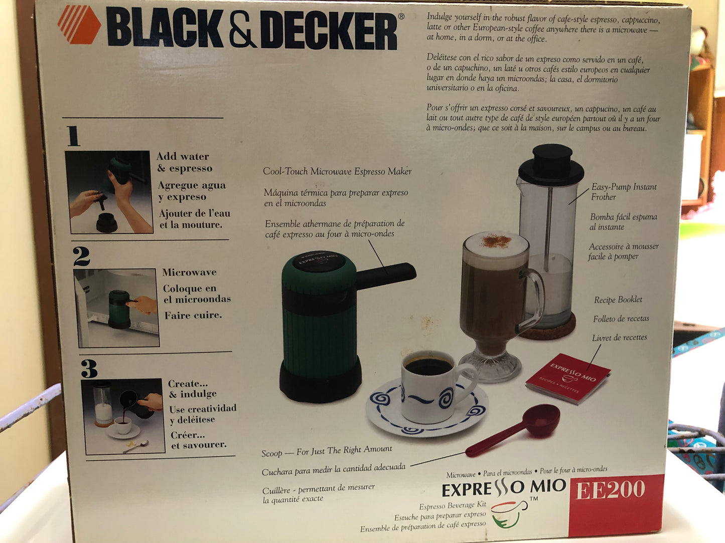 Black & Decker Expresso Mio-EE200 Microwave Espresso Beverage KIT NEW
