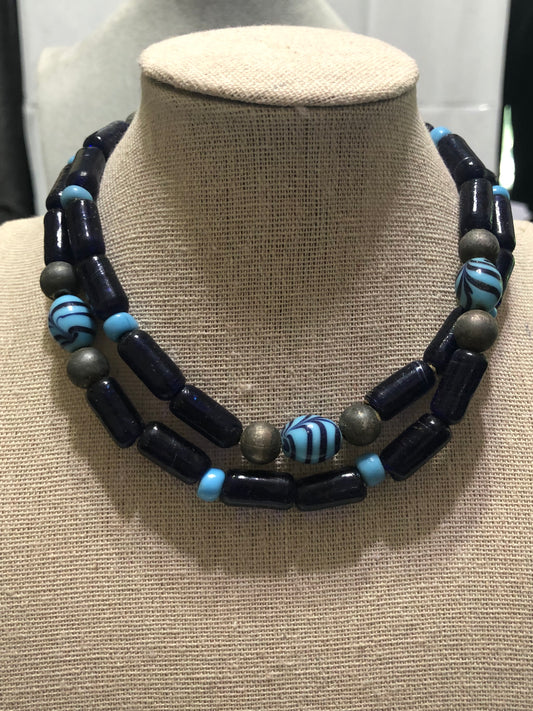 Decorative Glass Beaded Necklace - 26"