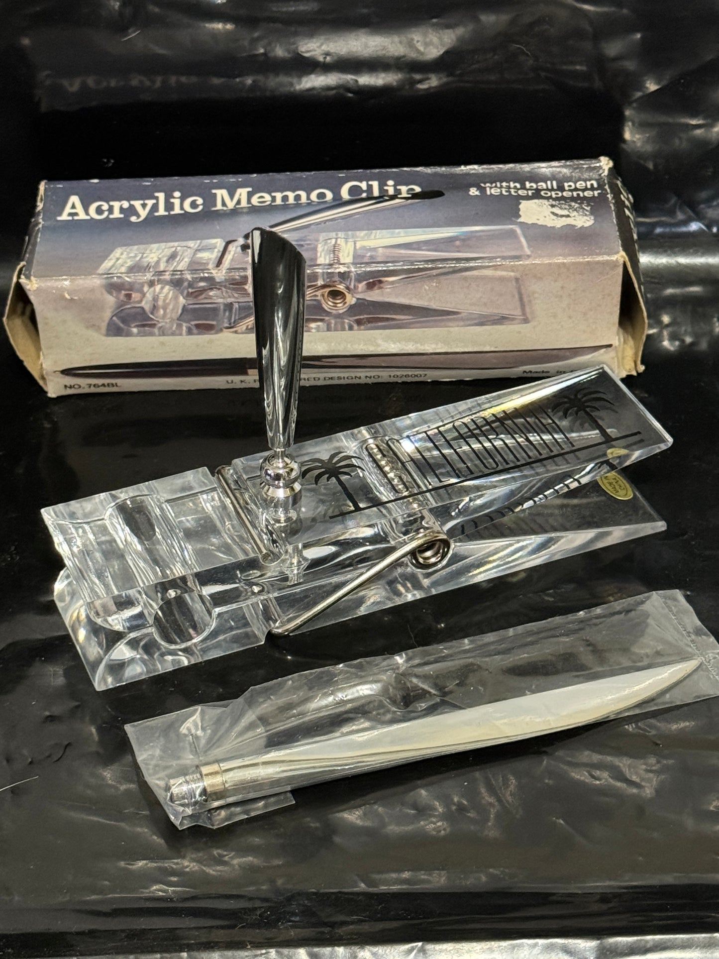 Memo Clip Acrylic NEW in Box Vintage