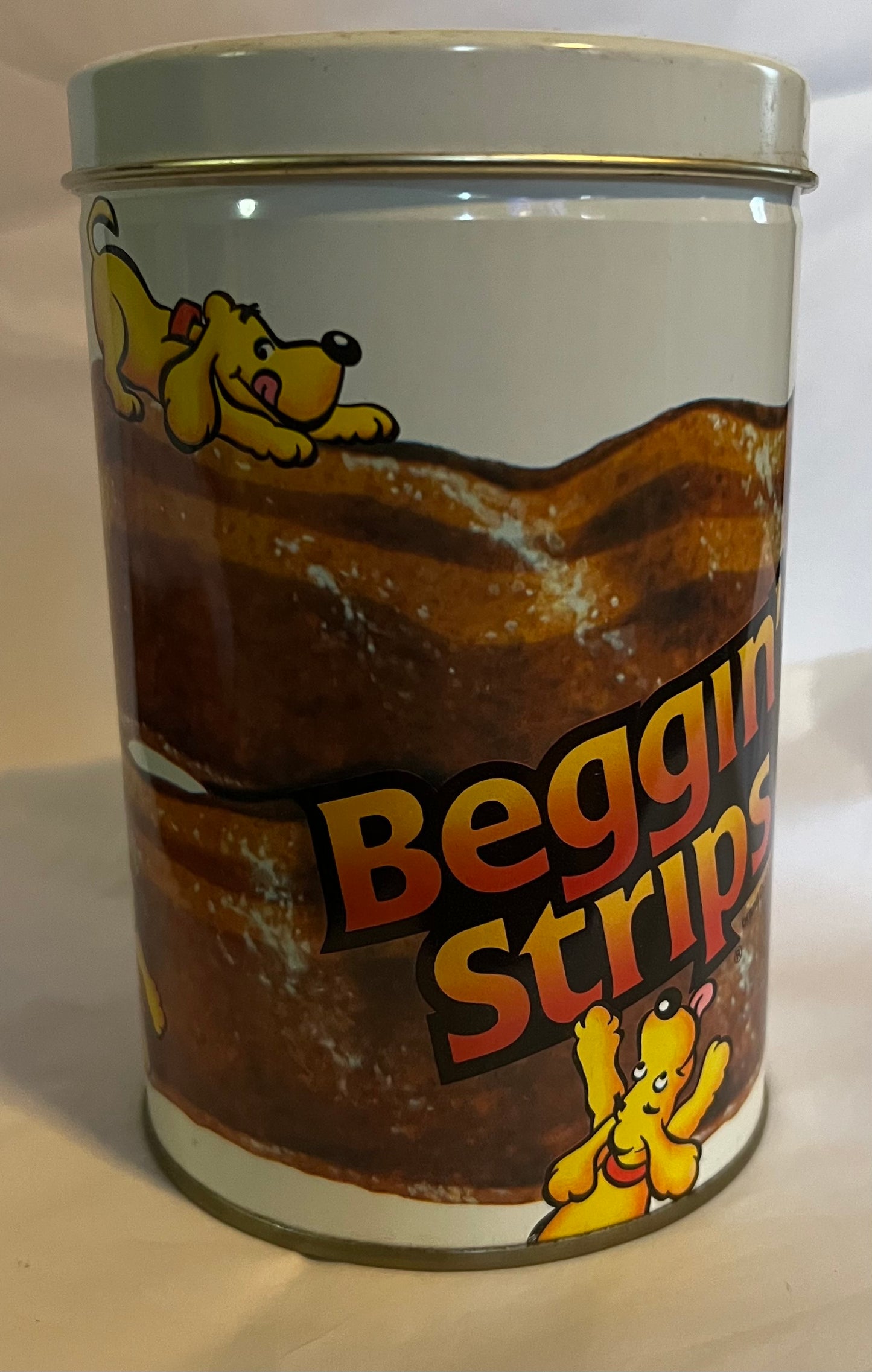 Ralston Purina Bacon Beggin Strips Dog Treats Snack Tin 1989 Promotion Vintage