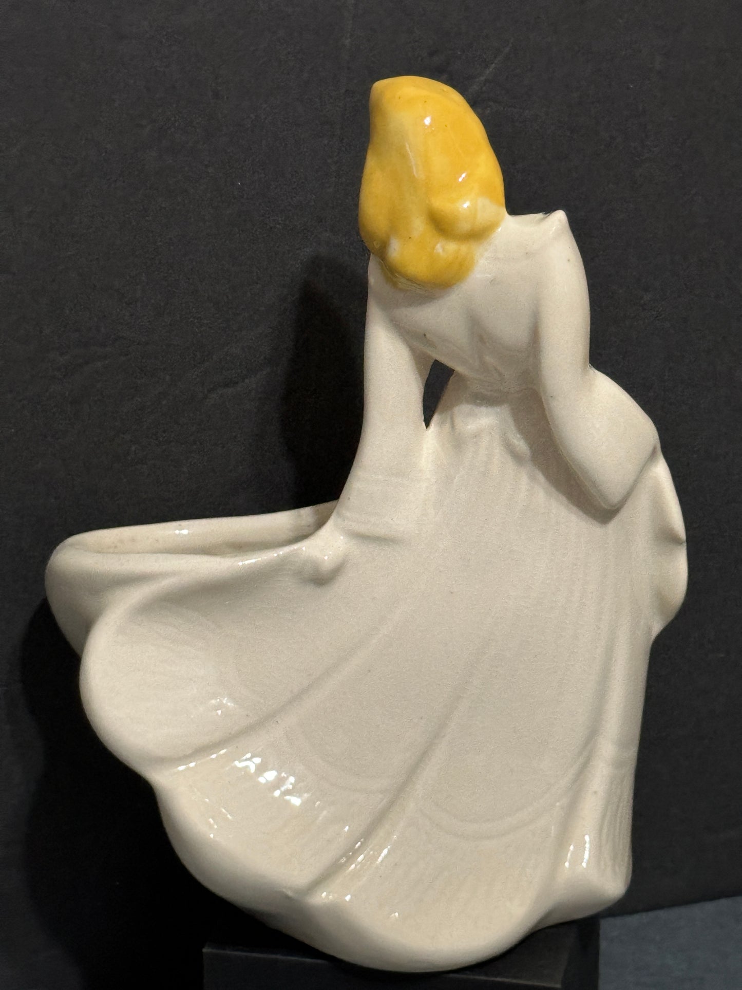 Colonial Women Planter Ceramic - Hand painted 1960s - Vintage