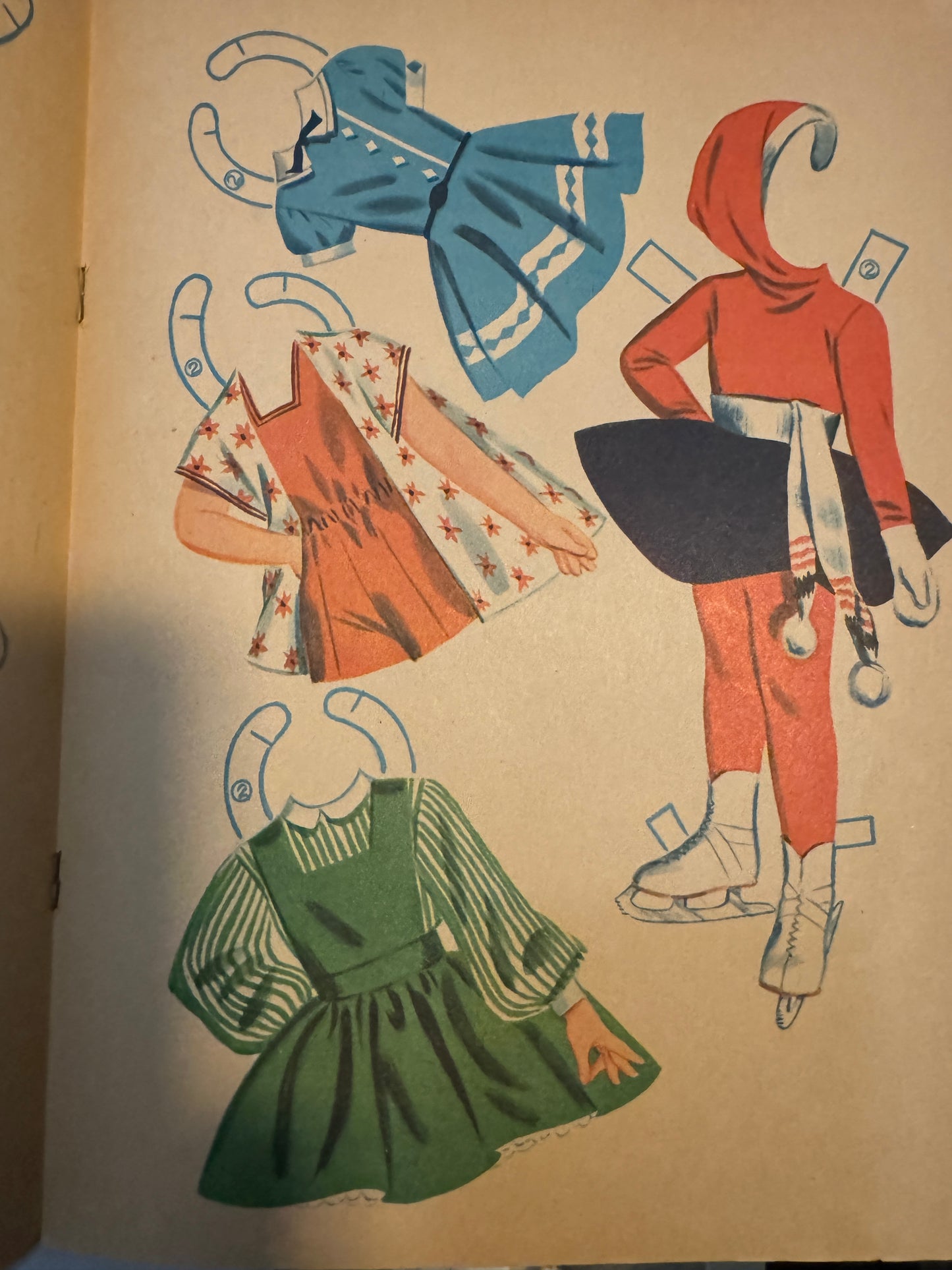 Shirley Temple Paper Dolls & Dresses,  #1727 Vintage