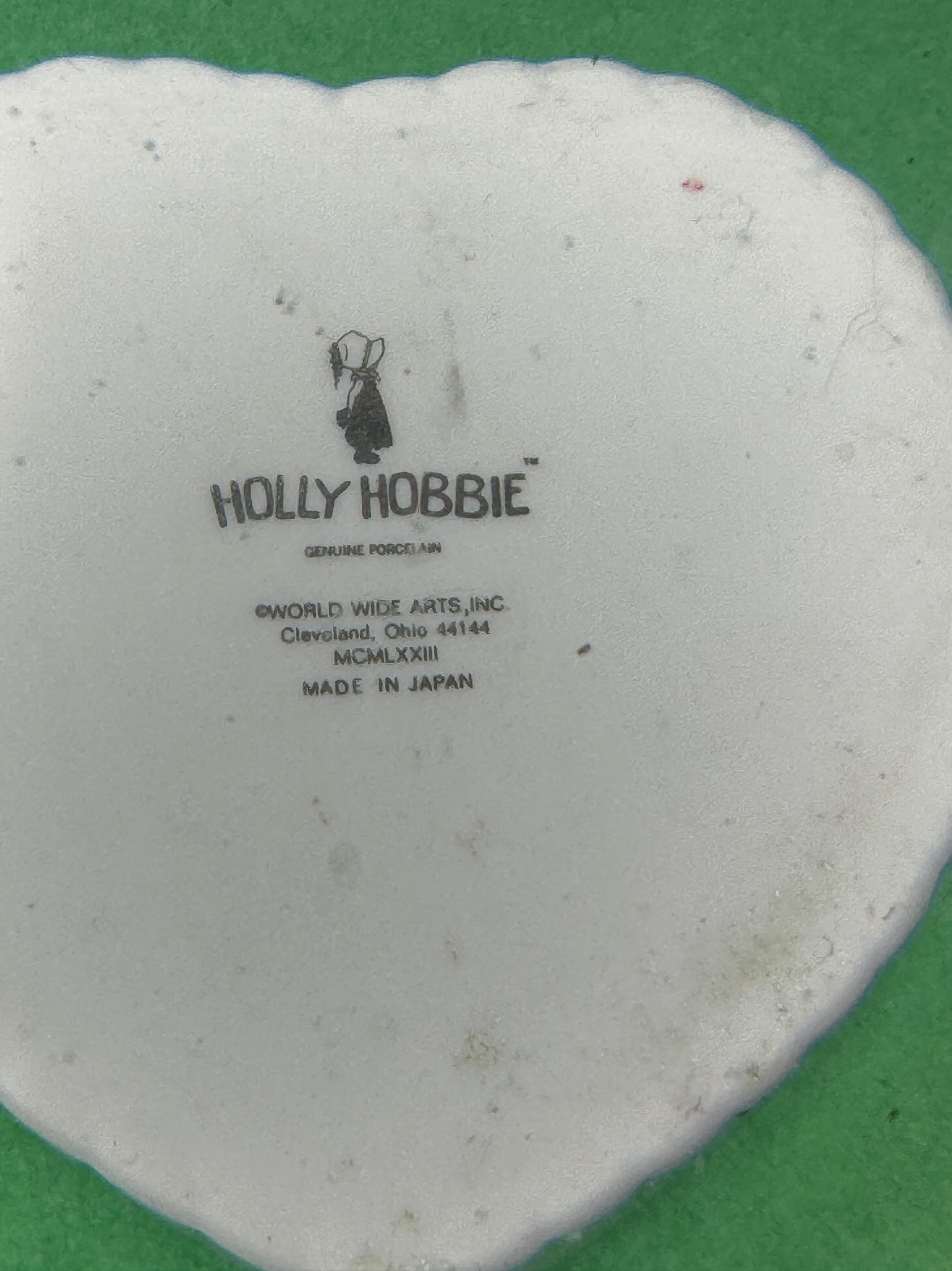 Holly Hobbie Heart Trinket Box & Lid (2 pieces) Genuine Porcelain - '73 Vintage