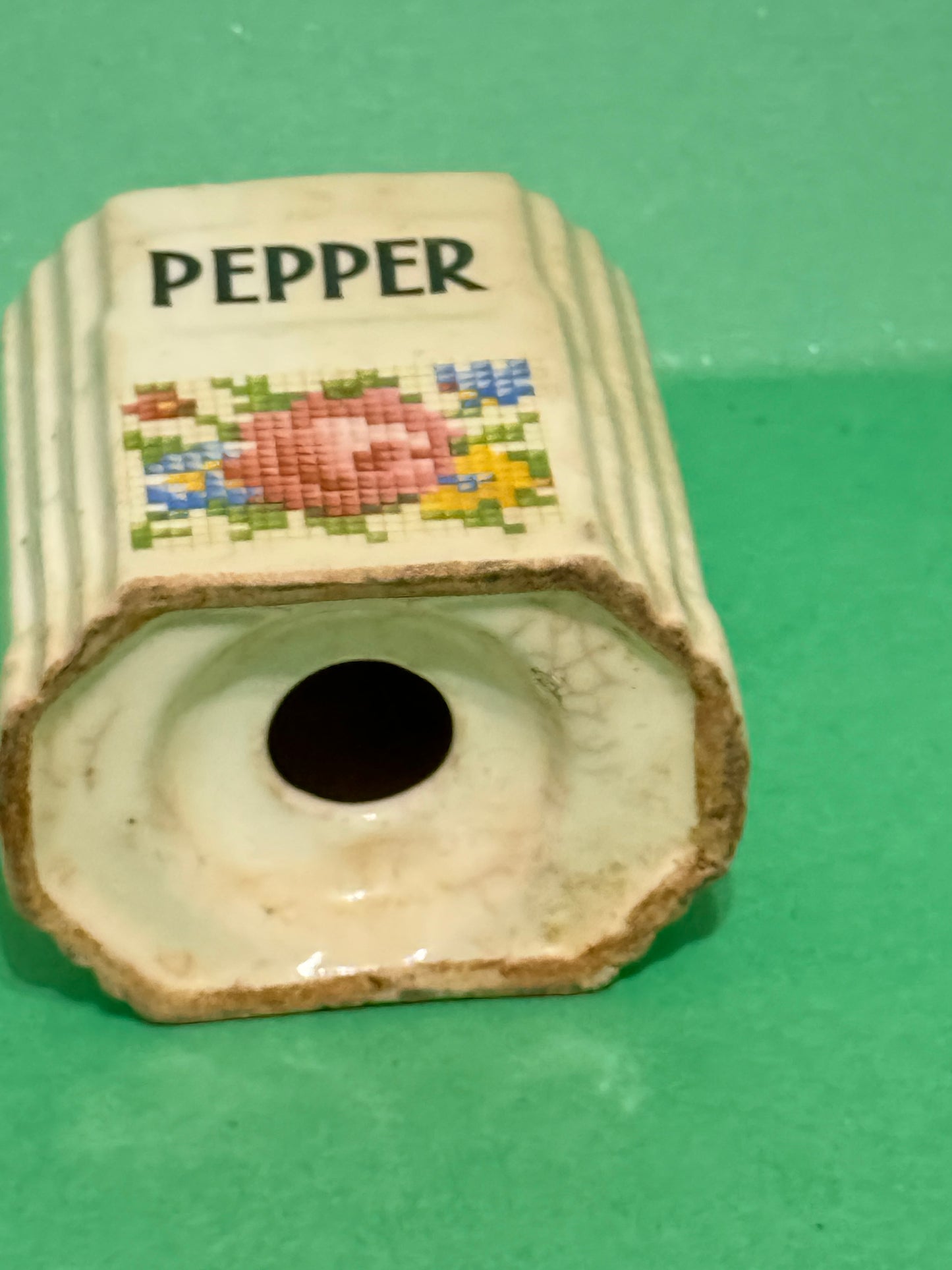 Pepper Shaker Large White With Cross Stitch Roses on Fronts 20s Vintage
