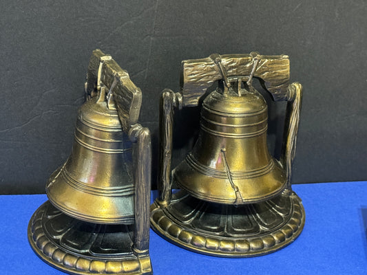Liberty Bell Bookends Pair Early American Colonial 1974 VINTAGE