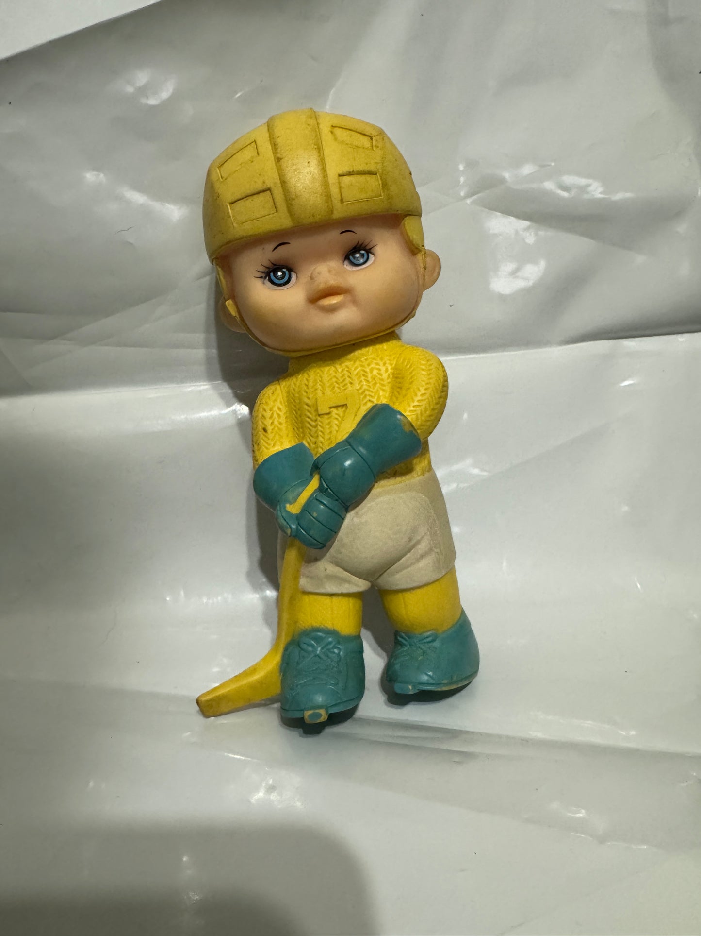 Hockey Player w/ Squeaker 1971 RARE VINTAGE