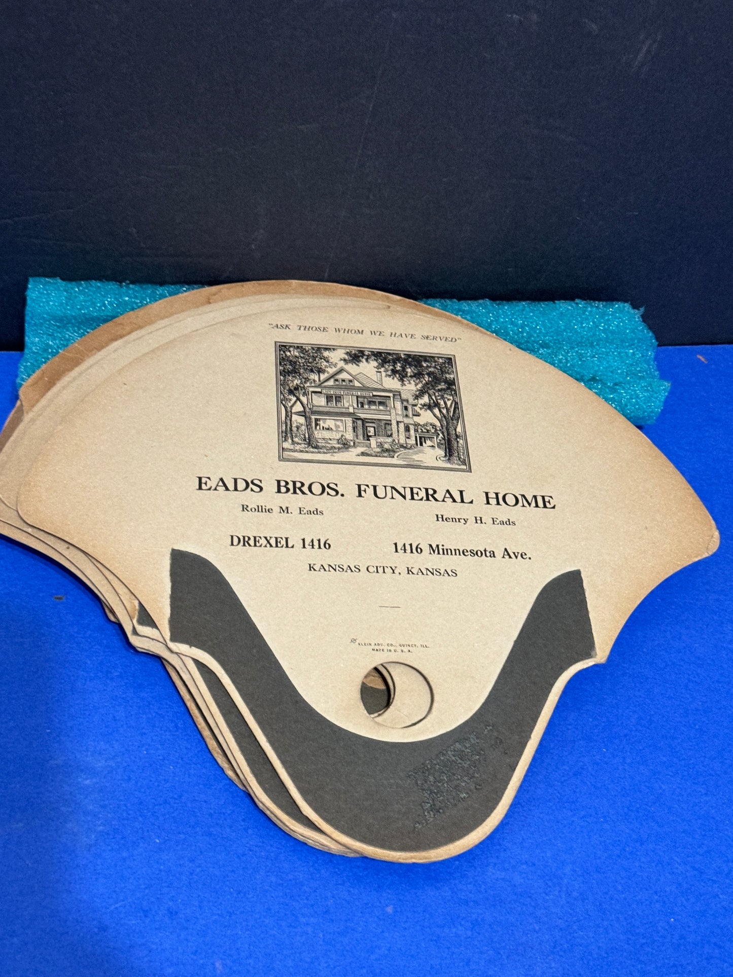 Handheld Fan EADS Bros. Funeral Home Kansas City (set of 5) - Vintage History