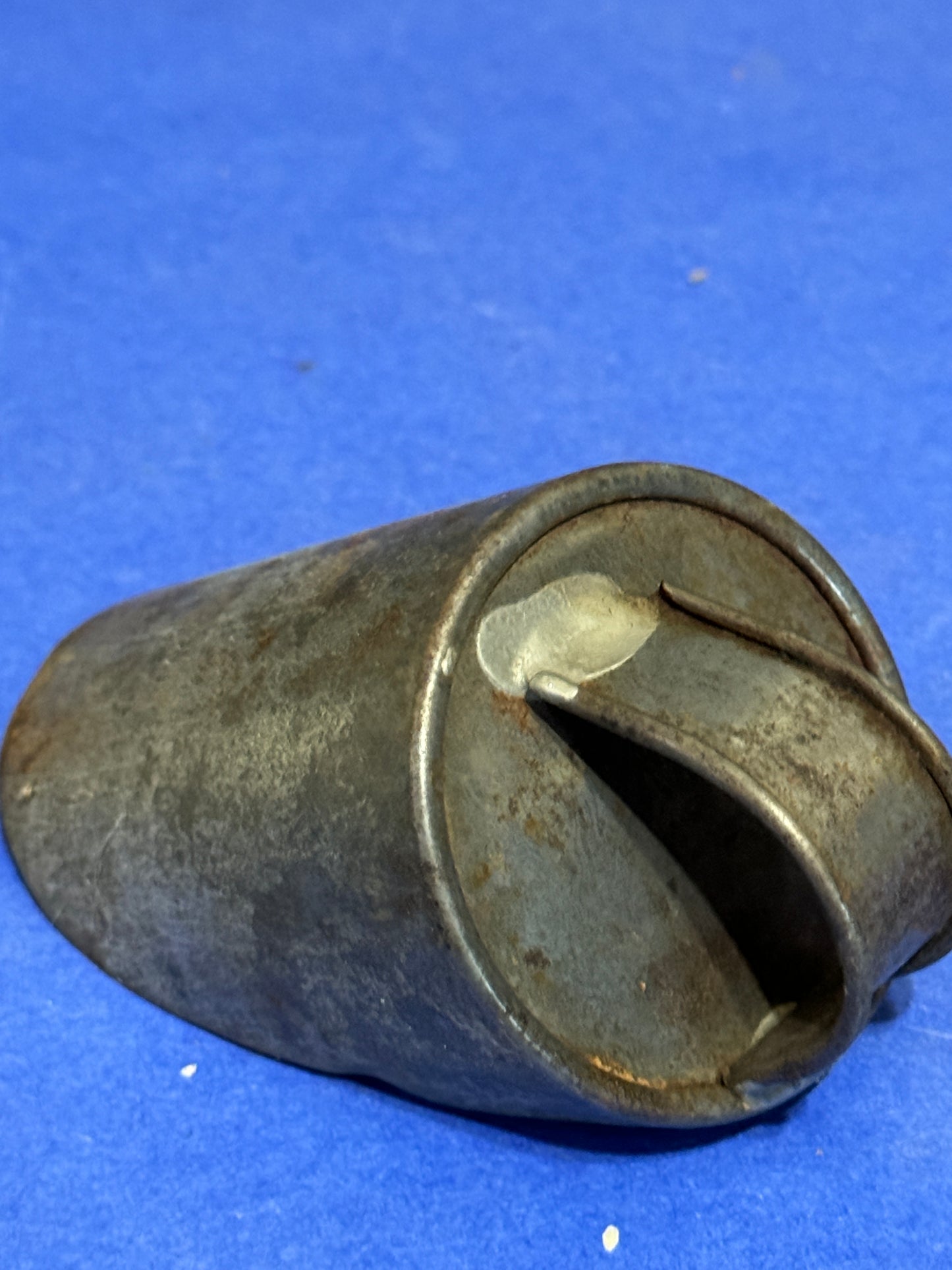 Metal Flour 4" Scoop - Vintage
