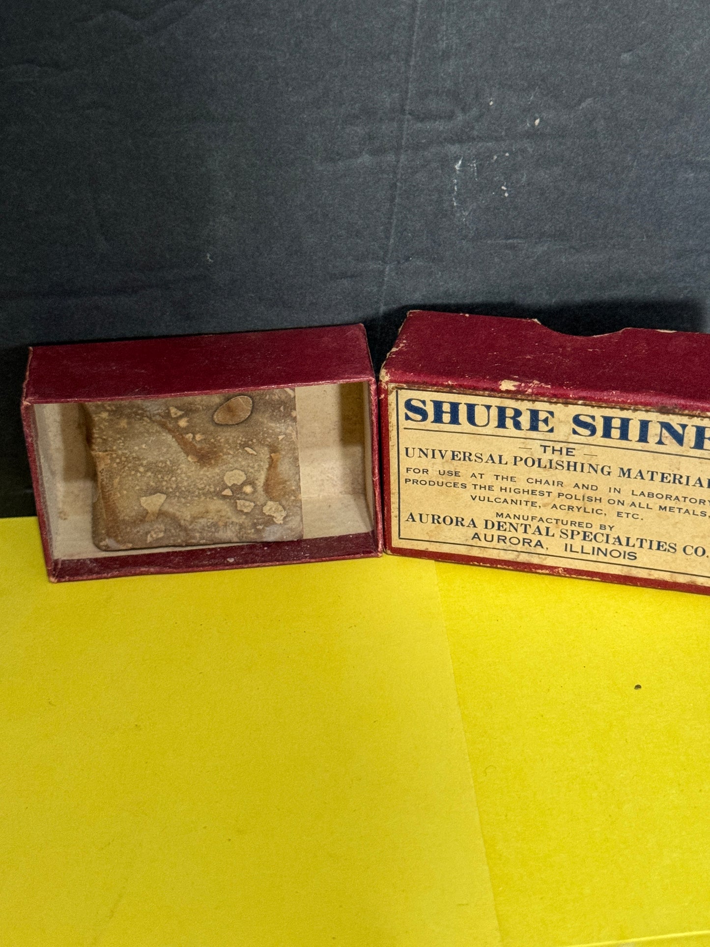 Shure Shine Dental Polishing Material - VINTAGE