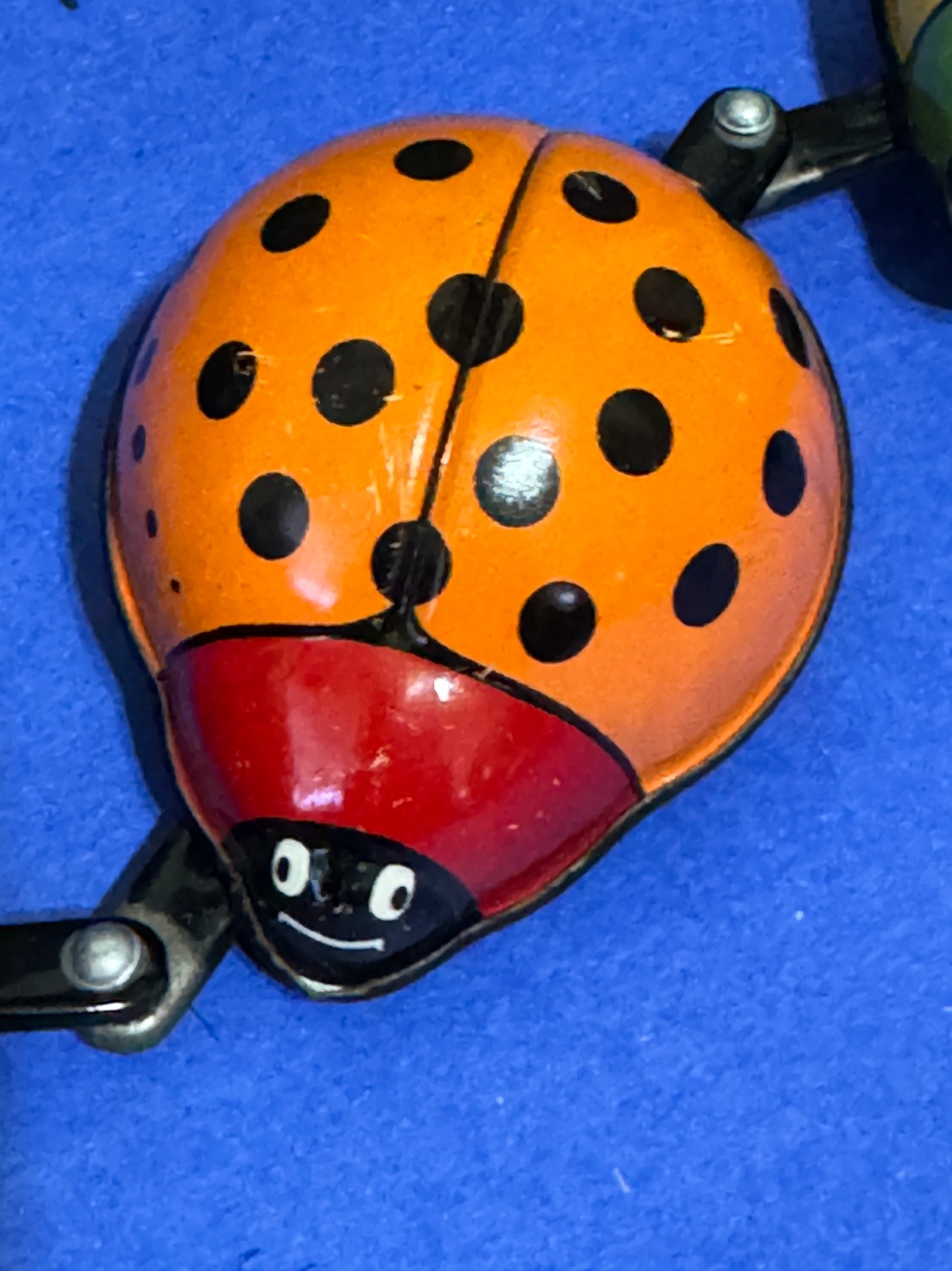 Lady Bug Momma and babies Tin Wind-Up Made by T.P.S. in Japan- VINTAGE