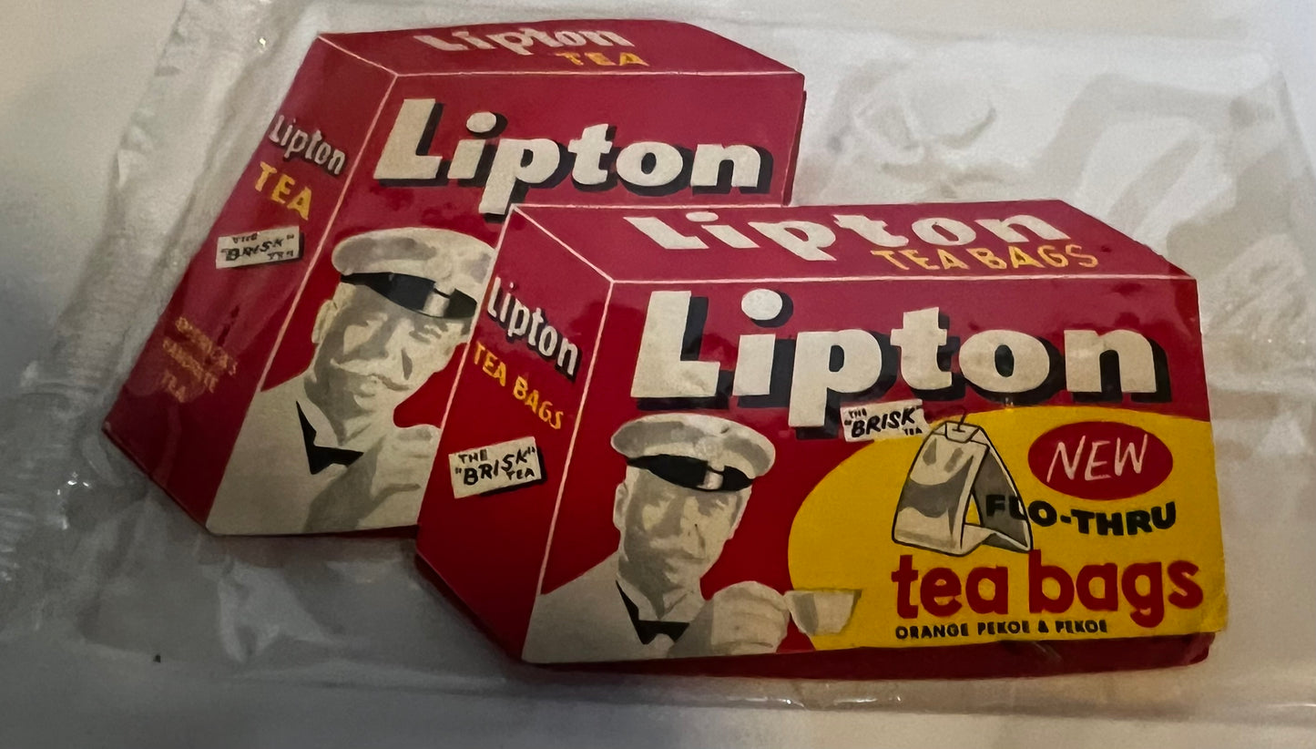 Lipton Tea Bags Sewing Kit with Various Needle Sizes Vintage