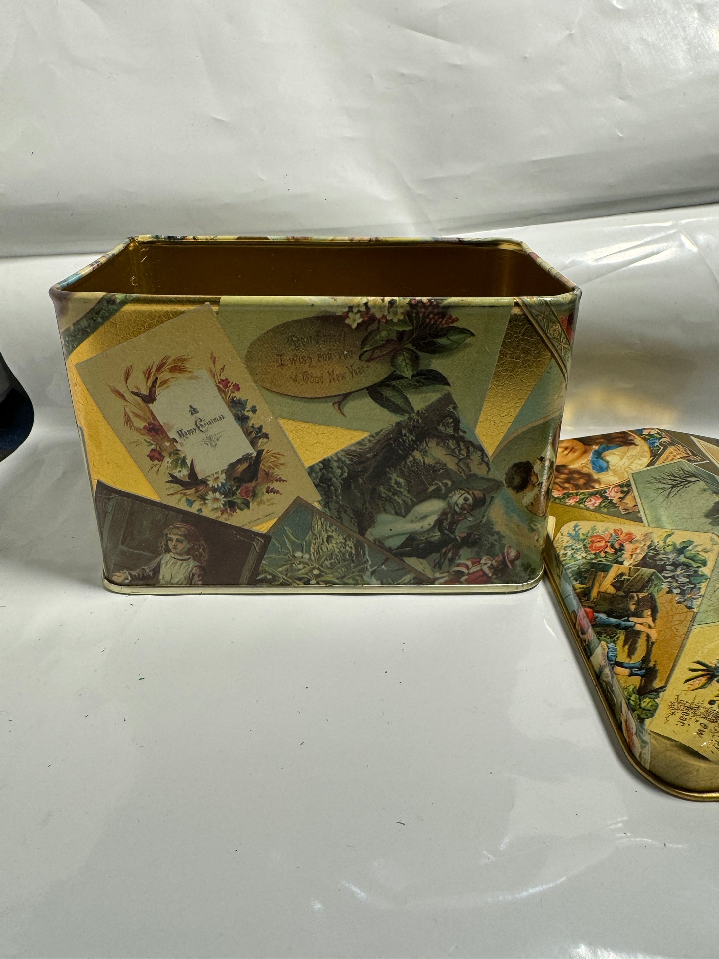 Victorian Holiday Christmas Tin - Vintage